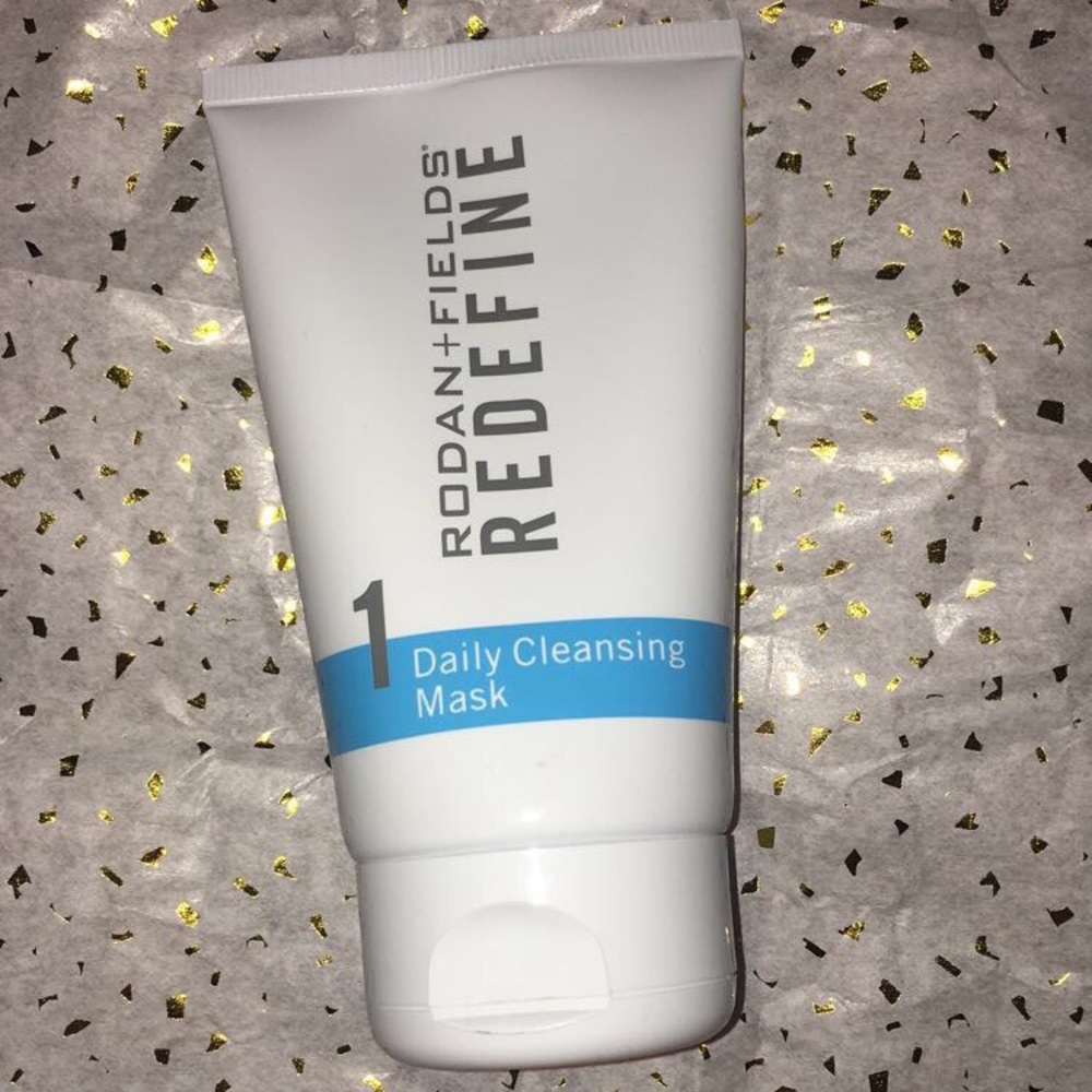 Rodan + Fields Redefine Daily Cleansing Mask